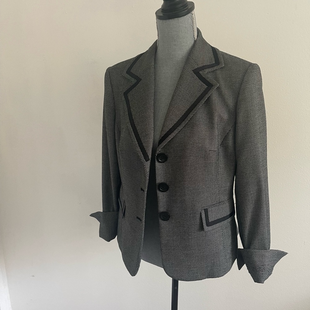 Style&Co Blazer . Size 8 - Picture 2 of 14